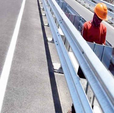 Installation Of Crash Barrier in Delhi