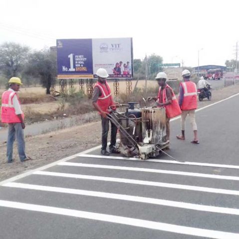 Road Marking Paint Manufacturers in Delhi