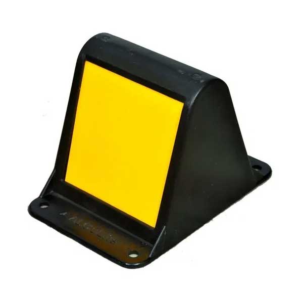 Road Safety Median Marker Manufacturers, Suppliers in Delhi